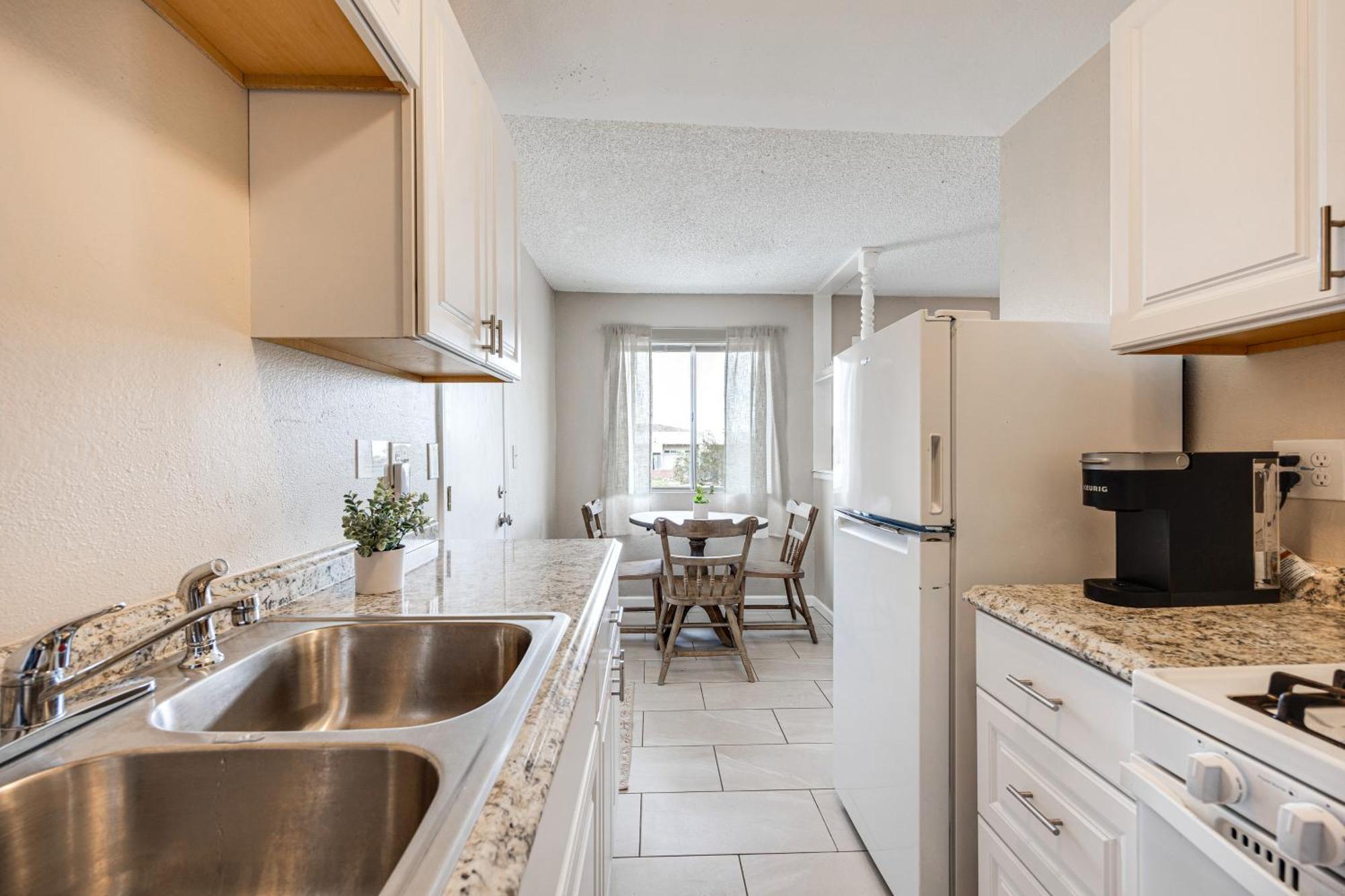 Convenient Joshua Tree Apartment - Walk To Town! Eksteriør billede